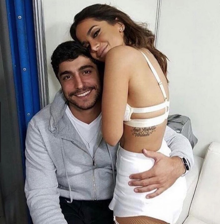 Thiago Magalhães rebate pai de Anitta e detona ex-sogro
