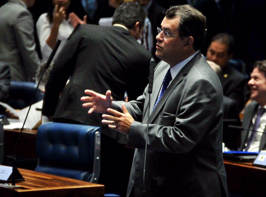 Desemprego e falta de assistência à população devem ser priorizadas, defende Eduardo