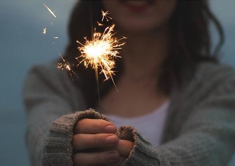 Carnaval das Mulheres marca Dia Internacional da Mulher com festa e atividades educativas