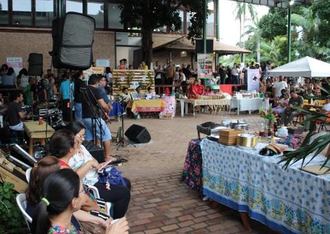 Feira da Fas movimenta domingo em Manaus