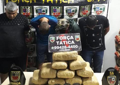 Grupo é flagrado com drogas em porta-mala de carros ao tentar entrar em Manaus