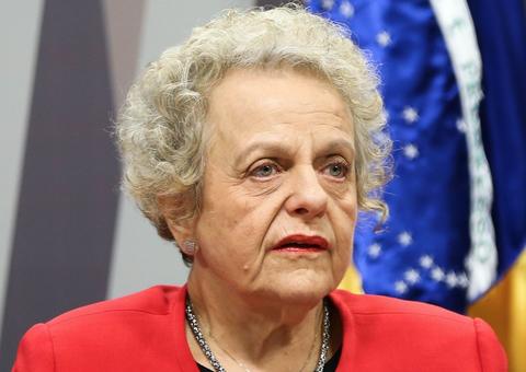 Ex-ministra de Dilma relaciona suspeitos por morte de Marielle com família Bolsonaro 