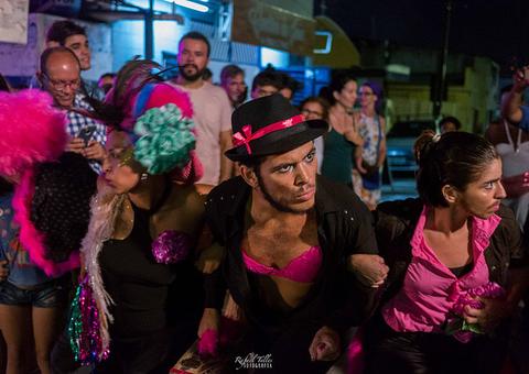  Inscrições para laboratório com Clowns de Shakespeare encerram neste domingo