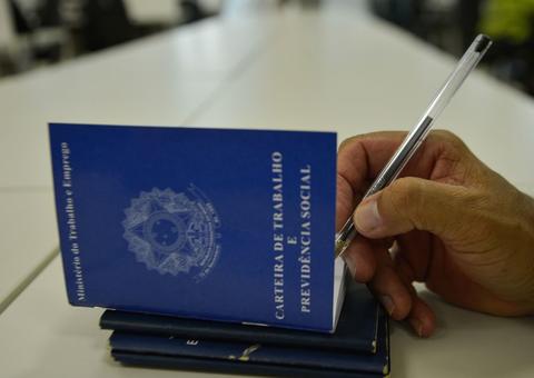 Sine Manaus seleciona candidatos para 16 vagas de emprego nesta segunda-feira; Confira