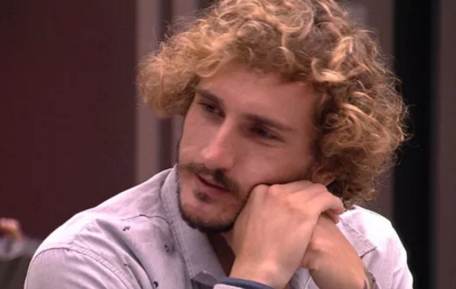 Internautas sobem a hashtag #FicaAlan após brother ser indicado ao Paredão 