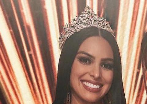 Ex-miss Brasil Mayra Dias anuncia noivado com prefeito do Amazonas