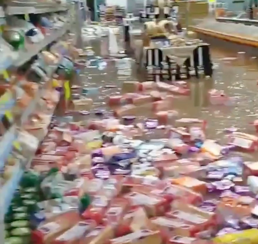 Chega a 12 o número de mortos por causa de forte chuva em SP