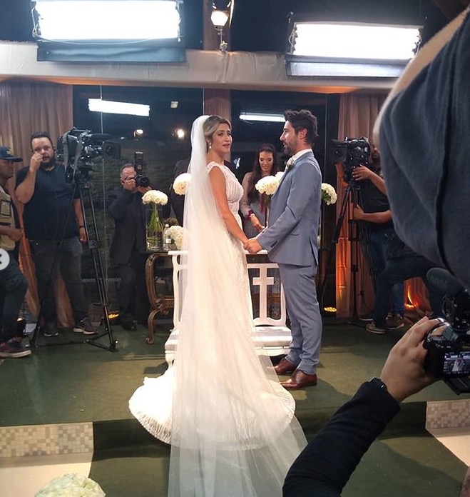 Filha de Leonardo se casa com ex de Susana Vieira e pai não vai