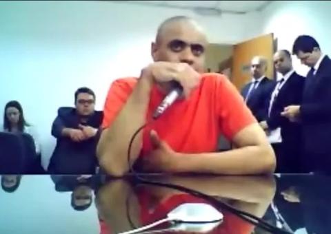 Defesa de agressor de Bolsonaro protocola laudo médico na Justiça
