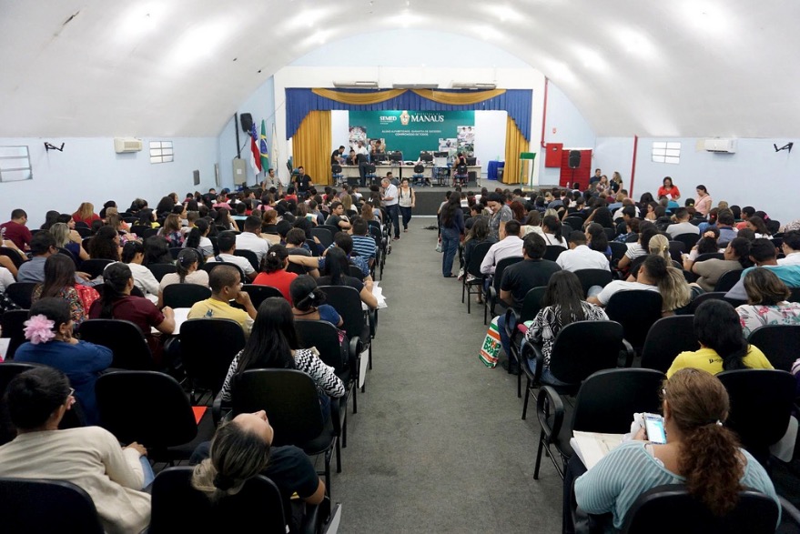 Semed convoca mais de 100 professores aprovados em concurso