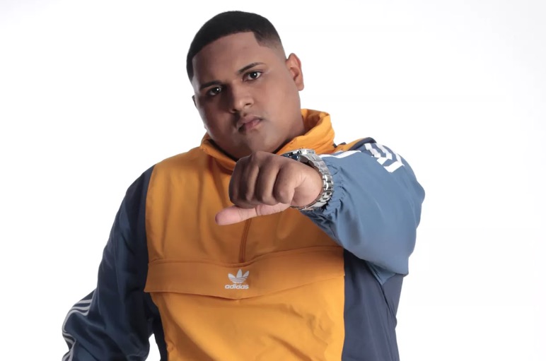 Dono do Hit ‘Medley da Gaiola’, funkeiro Kevin O Chris agita CarnaMed em Manaus