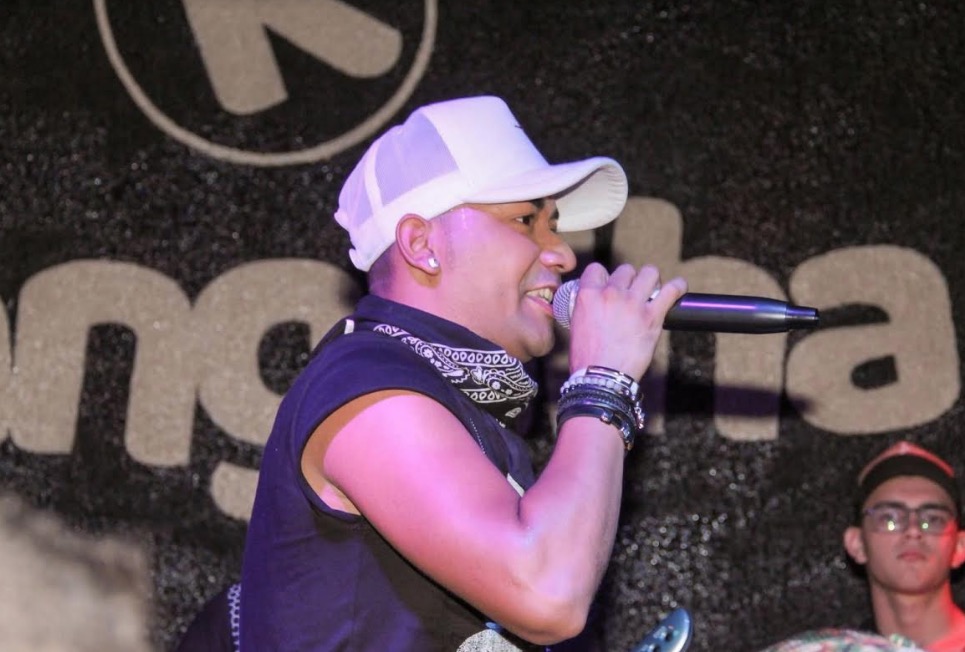 Cantor Felipe Salles e outras três atrações agitam o 'Netão' nesta quinta