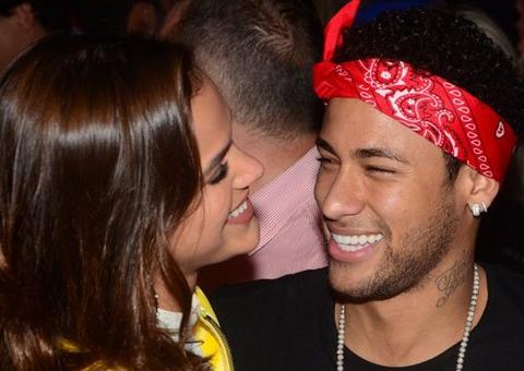 Neymar defende Bruna Marquezine após atriz desabafar sobre ataques