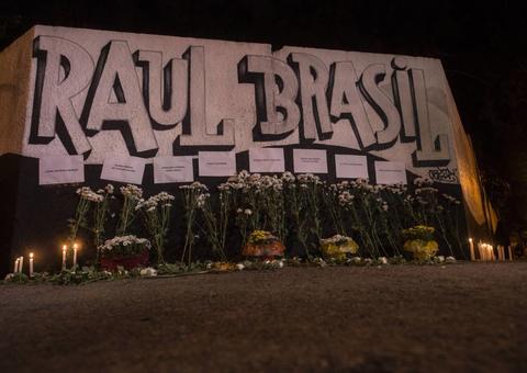 Um dia depois da tragédia, Suzano se prepara para velórios e enterros