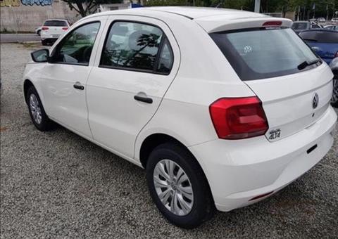 Trio se disfarça de passageiros e rouba carro de motorista da aplicativo em Manaus