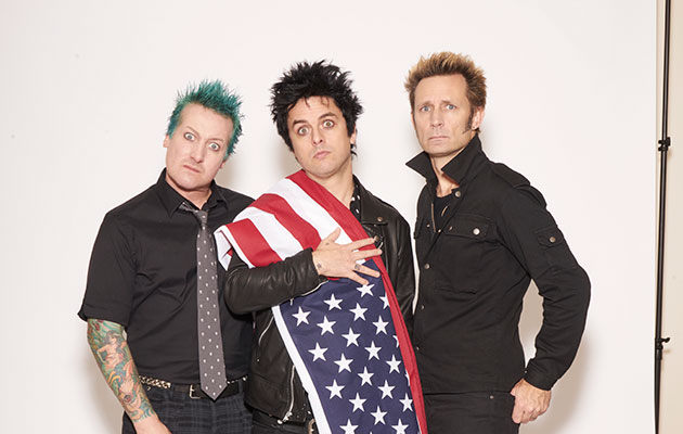 Banda Bates comanda especial Green Day 
