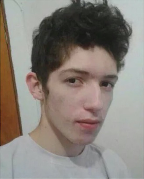 Com cerimônia rápida, apenas 5 pessoas comparecem a velório de atirador em Suzano