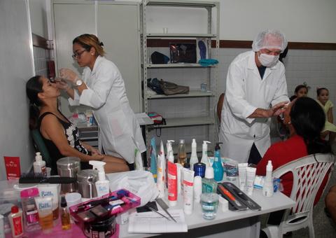 Prefeitura + Presente leva serviços gratuitos para a zona Norte de Manaus 