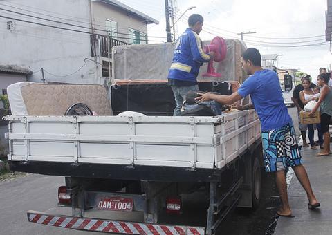 Venezuelanos são transferidos para espaço de colhimento do Coroado 