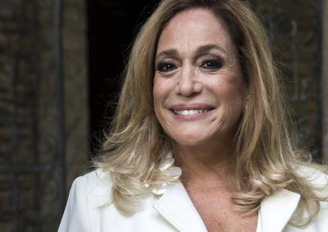  Em luta contra câncer, Susana Vieira curte viagem a Dubai com família