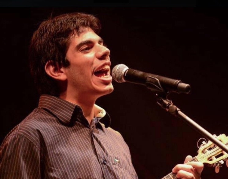 Teatro Amazonas recebe show ‘Dudu canta Brasil’ neste sábado