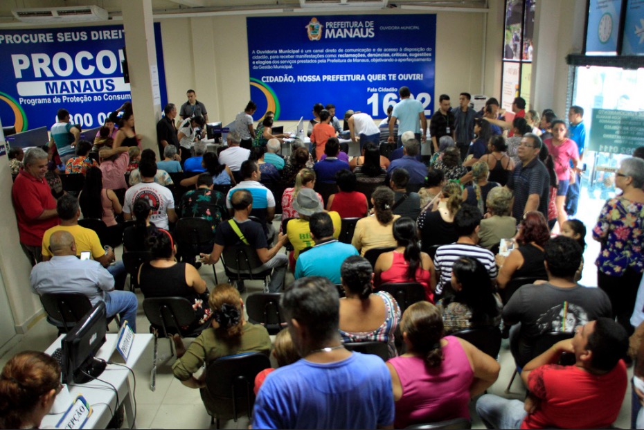 Mais de mil pessoas são atendidas em mutirão de negociação de dívidas do Procon em Manaus