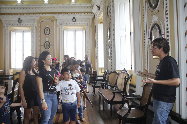 Uma Tarde no Museu leva crianças do GACC-AM para o Museu da Cidade