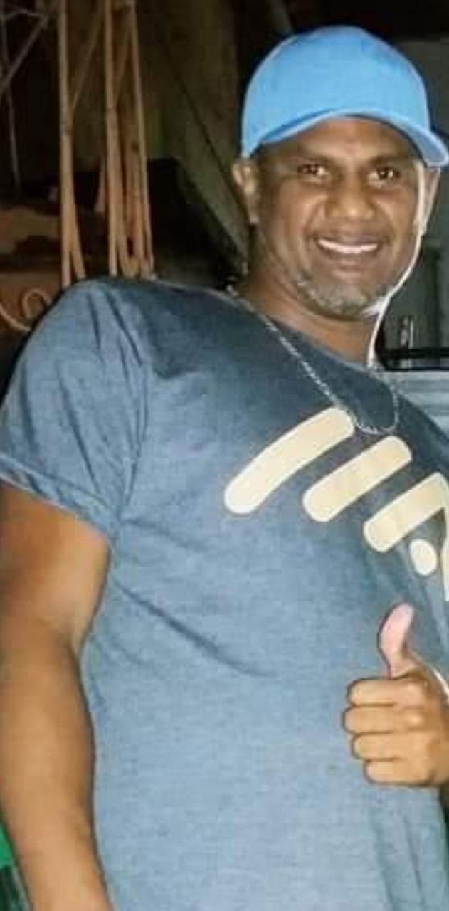 Homem morre após levar 3 tiros e dois ficam feridos em escadaria de Manaus 