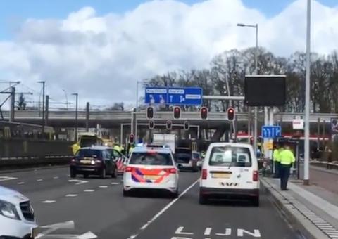  Sobe para 3 o número de mortos em ataque a tiros na Holanda