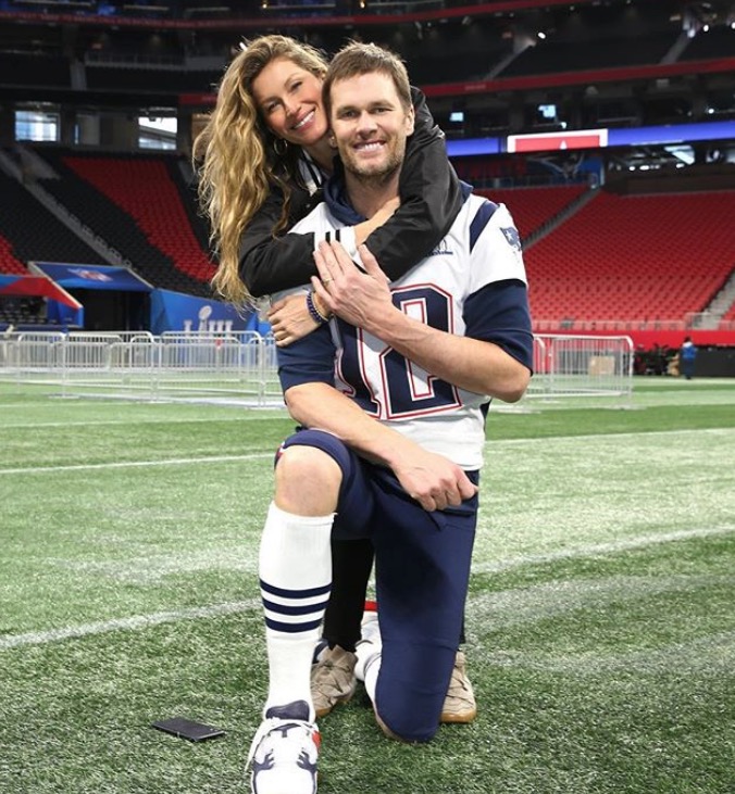 Tom Brady cobra mais de R$ 8 mil por autógrafo 