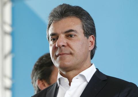 Ex-governador Beto Richa é preso suspeito de desviar dinheiro de escolas públicas