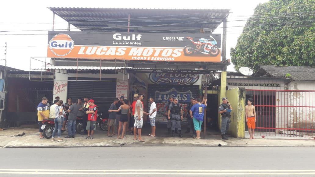 Em Manaus, homem leva tiro na cabeça enquanto trabalhava em oficina 