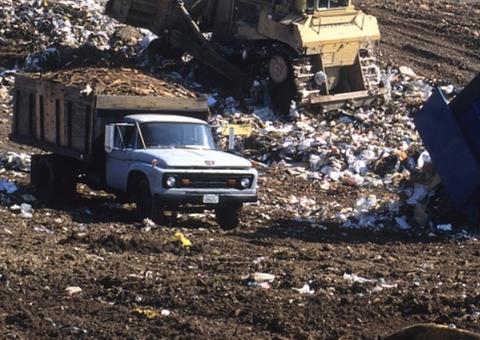 Empresário é condenado a 8 anos de prisão por aterro irregular em Manaus 