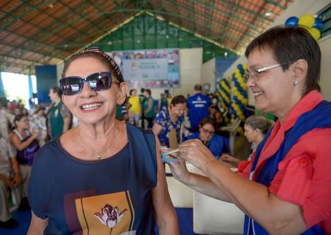 Primeiro dia de vacinação contra o H1N1 supera em 159% público previsto em Manaus 