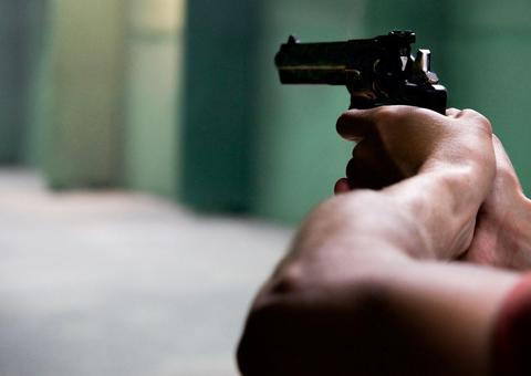 Morre homem baleado ao sair de torneio de futebol em Manaus