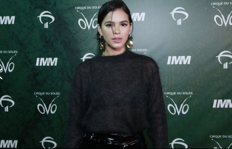 Internautas provam que Bruna Marquezine estava solteira quando teve flerte com cantor
