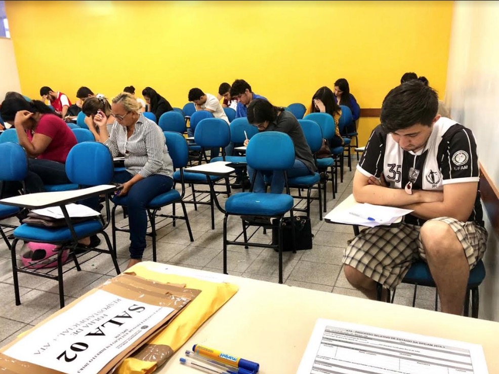 Prova da Defensoria Pública do Estado para estágio acontece neste domingo 