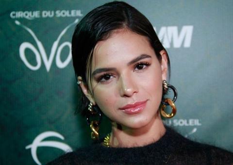 Bruna Marquezine embarca com amigos em viagem missionária na Angola 