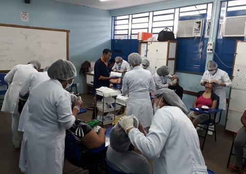 Mais de 80 venezuelanas são atendidas durante ação social em Manaus