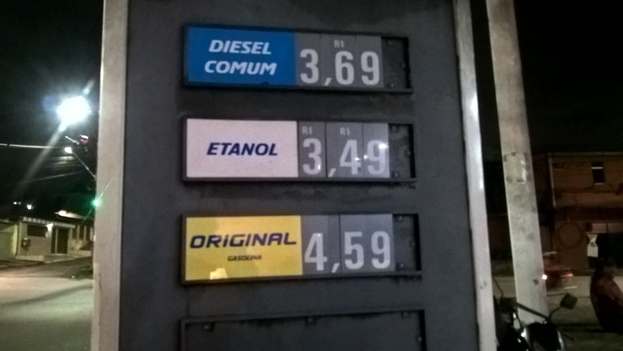 Postos de Manaus encerram semana com gasolina a R$4,59