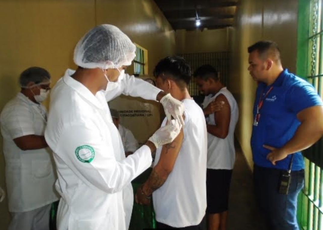 Detentos são vacinados contra H1N1 no Amazonas