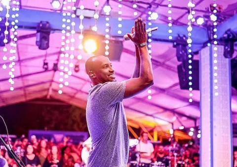 Thiaguinho volta a Manaus com os últimos shows da turnê Tardezinha