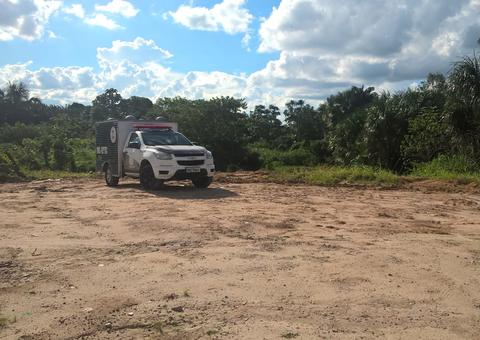 Em Manaus, borracheiros entram em terreno para pegar tucumã e encontram cadáver