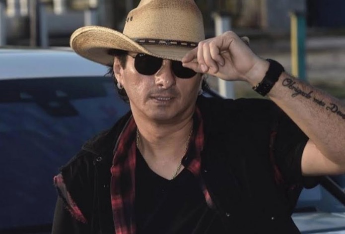 Cantor Vicente Nery é atração nacional do João de Barro neste fim de semana