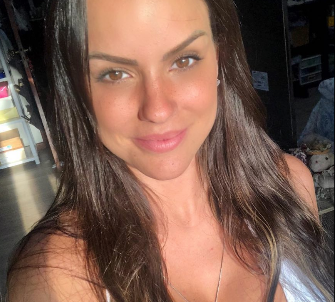 Ex-panicat vai processar Band por assédio