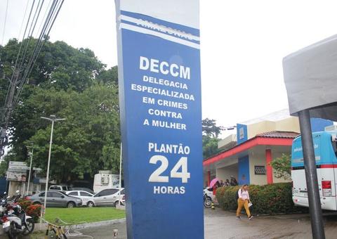 Mulher tem olho perfurado após levar pedrada de marido em Manaus 