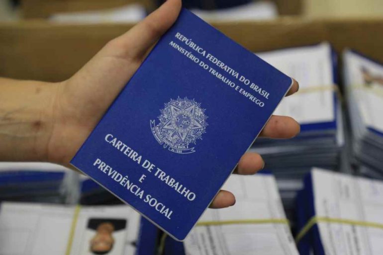 Sine oferta 35 vagas para níveis médio e superior nesta quinta-feira em Manaus