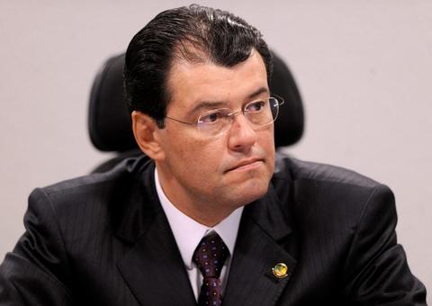 Eduardo cobra de Moro fiscalização das fronteiras na Amazônia     