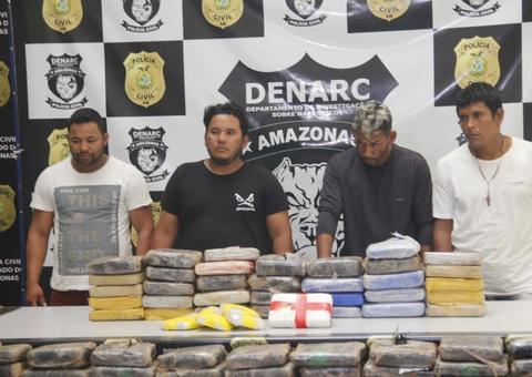 Colombiano e três brasileiros são presos com 300 Kg de drogas no Amazonas