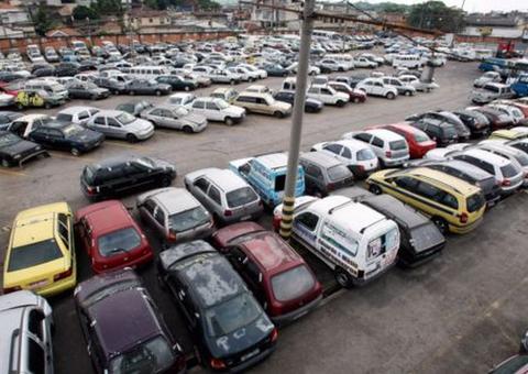 Mais de 400 veículos serão leiloados pelo Detran-AM em abril 